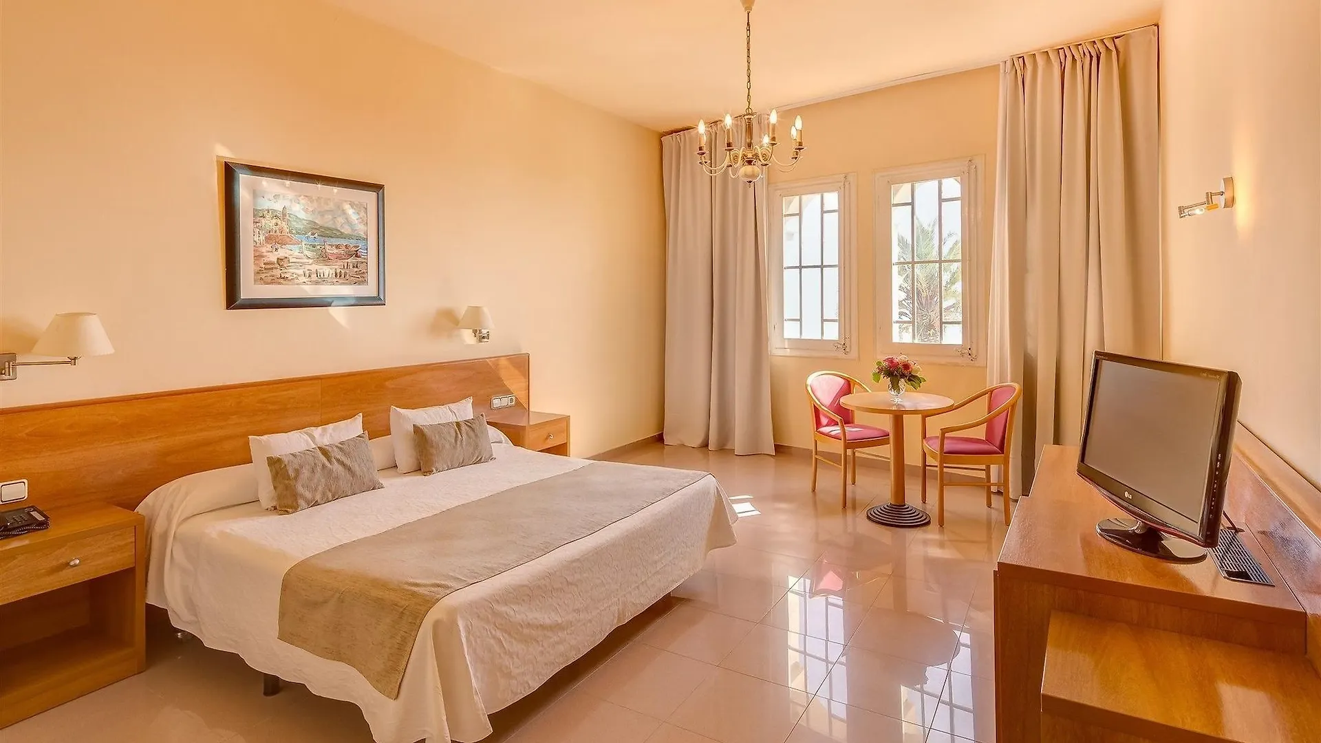 La Santa Maria Hotel Sitges 3*,